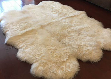 Porcellana Cuoio bianco della coperta 6 del salone della pelliccia dell'avorio, coperte della pelle di pecora della camera da letto da 5,5 x 6 Ft  fornitore