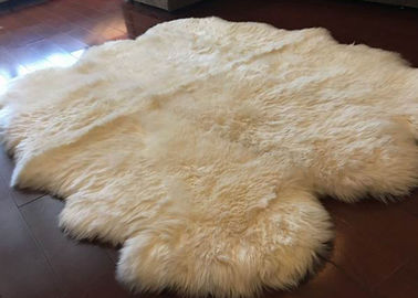 Porcellana Lana merino australiana bianca della coperta della pelle di pecora dei capelli lunghi per i tiri del salone fornitore
