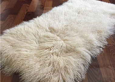 Porcellana Rendere incombustibile mongolo di colore di beige della coperta 60x120cm della pelle di pecora della coperta del letto della pelliccia fornitore