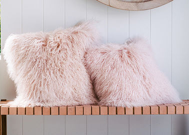 Porcellana Pollice mongolo del cuscino di tiro della pelliccia dell'agnello di rosa lungo della lana 20x20 per la stanza di stato dell'aria fornitore