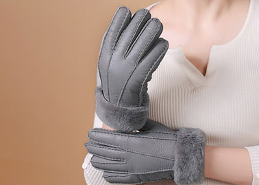 Porcellana Doppia pelle di pecora allineata, guanti dei guanti del cuoio del fronte di azionamento antivento della pelle di pecora fornitore