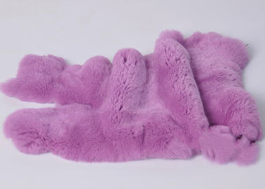 Porcellana Pelliccia molle eccellente calda Winderproof del coniglio di Rex per la fabbricazione della coperta coniglio/dell'abbigliamento fornitore