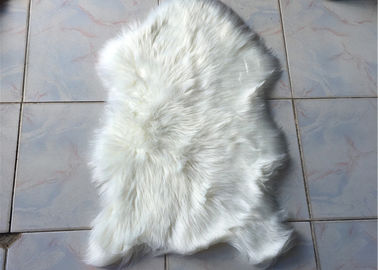 Porcellana Coperta bianca decorativa 2 della pelliccia del Faux della stanza grande * 3 Ft, scelgono la coperta del pavimento della pelliccia del Faux del cuoio fornitore