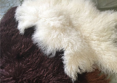 Porcellana La pelliccia mongola della lana d'agnello tibetana bianca naturale materiale riccia lunga della pelle di pecora si nasconde fornitore