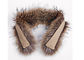 Collare lungo di colore naturale regolare delicatamente lanuginoso del collare della pelliccia del procione grande staccabile per il rivestimento di inverno fornitore