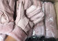 Lisci il doppio rosa la L dimensione del fronte dell'inverno dei guanti di superficie della pelle di pecora più caldi fornitore