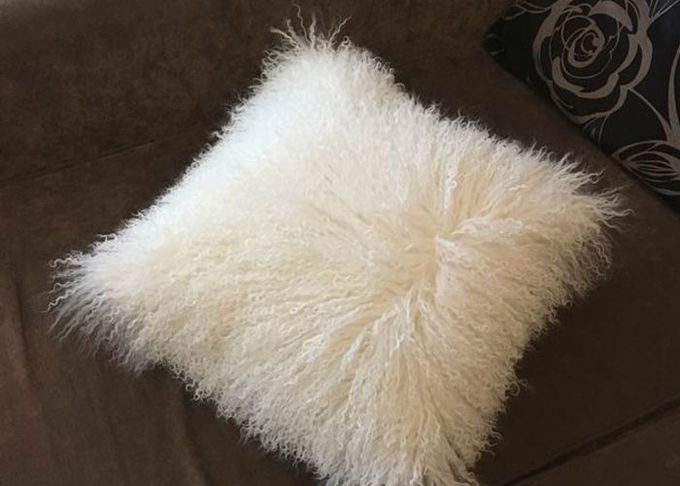 Della pelliccia del cuscino tiro tibetano bianco riccio mongolo del sofà della lana dell'agnello della pelle di pecora lungamente