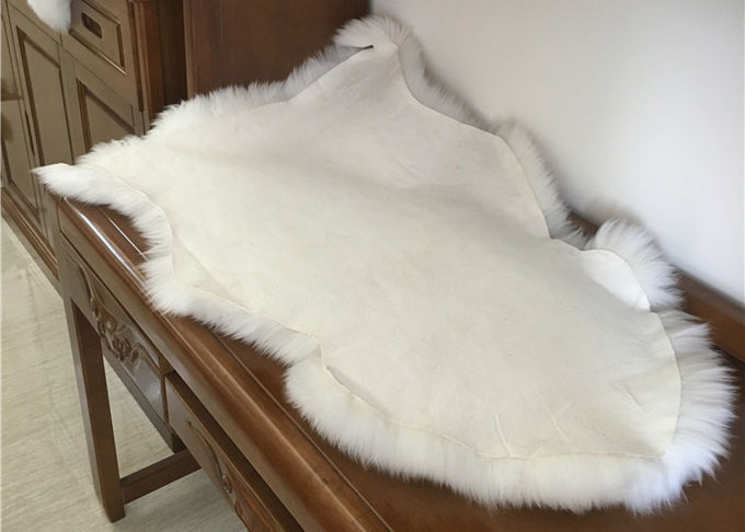 Il singolo rifornimento di colore del bianco sporco del cuoio della coperta reale della pelle di pecora prova 90*60cm ecologici