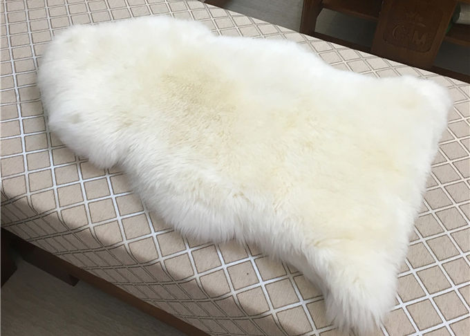 Slittamento della coperta domestica naturale della pelle di pecora del quarto della Nuova Zelanda anti per le coperture del sofà