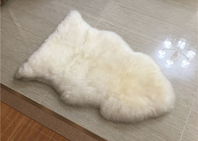 Bianco durevole fatto a mano 120 *180cm dell'avorio della grande coperta australiana della pelle di pecora di quattro cuoii