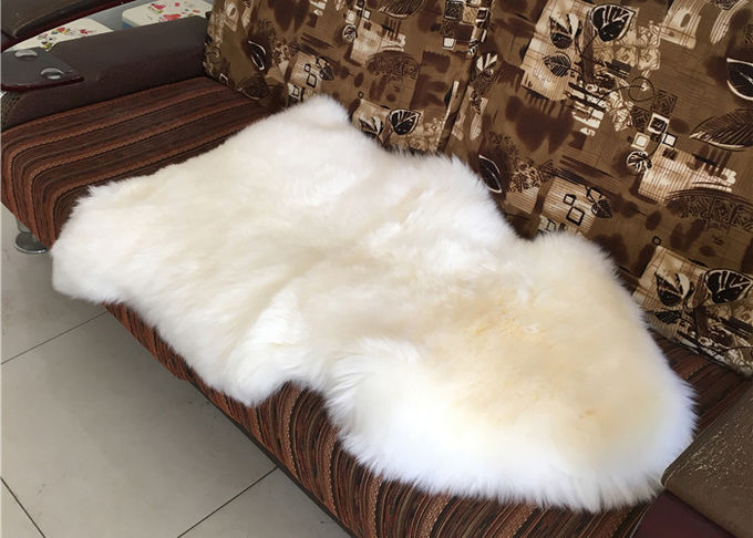 Pezzo singolo lungo del cuoio 70 x110cm della pelle d'agnello dei capelli della coperta bianca genuina della pelle di pecora