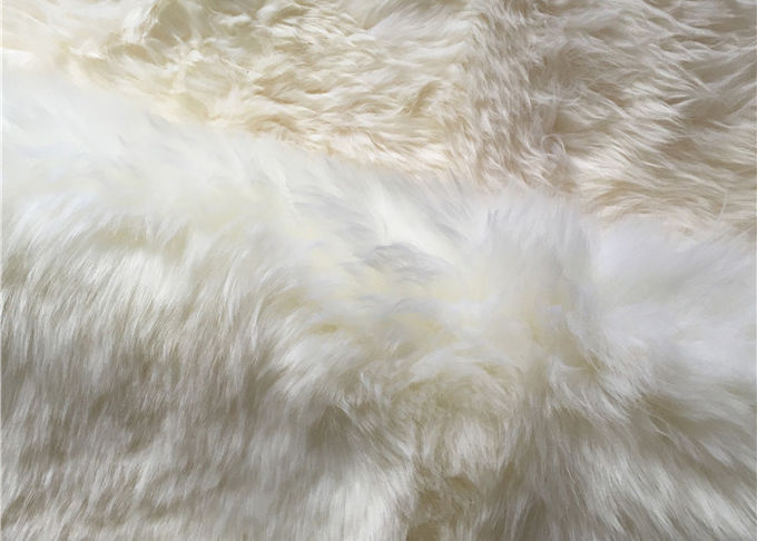 lana lunga molle della coperta australiana crema quadrata della pelle di pecora di 120*180cm con l'anti protezione di slittamento
