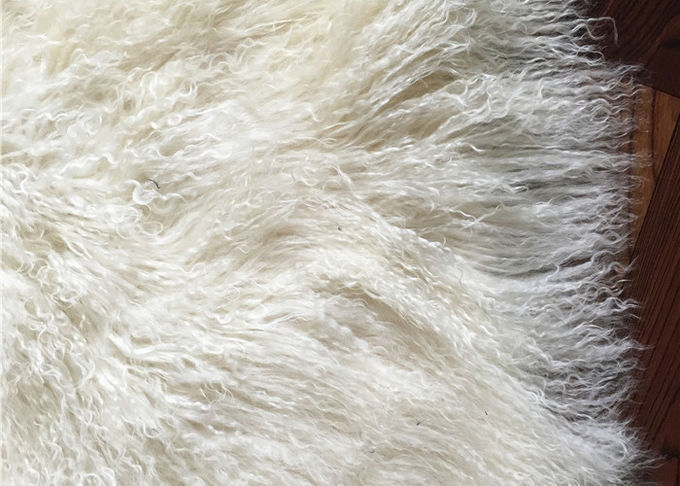 Cuoio reale della lana della pelle di pecora della coperta della lana del tiro del pavimento bianco come la neve genuino mongolo di area