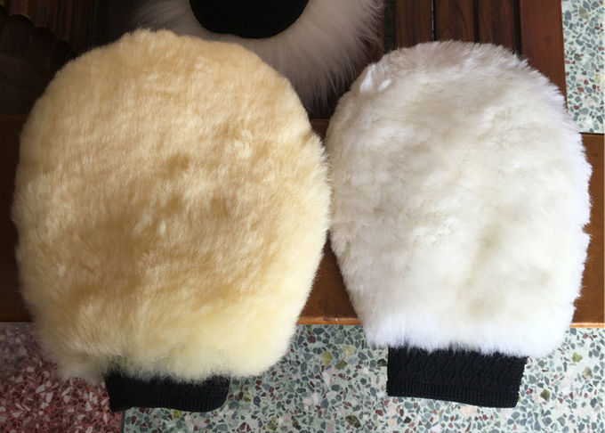 Il doppio ha parteggiato lana lunga merino pura del guanto mezzo dell'autolavaggio della pelle di pecora per pulizia dell'automobile