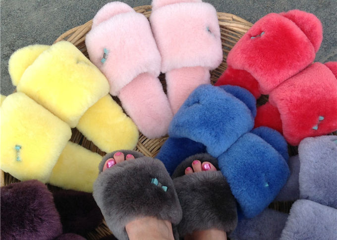 Pantofole allineate varia pelliccia 100% delle pantofole della pelle di pecora della vendita all'ingrosso di colori delle pantofole della lana delle pecore calda