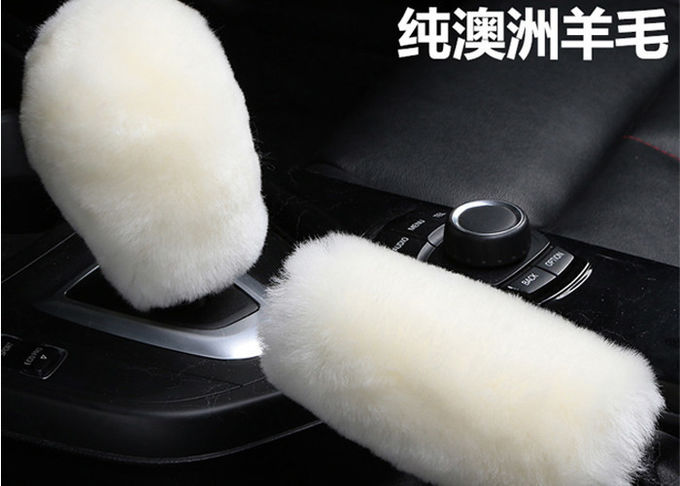 Slittamento fatto a mano della pelle di pecora della lana della copertura universale reale del volante anti per l'auto