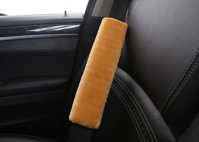 Dimensioni di Customzied della copertura della cintura di sicurezza della pelle di pecora di sicurezza dell'automobile con la sensibilità morbida