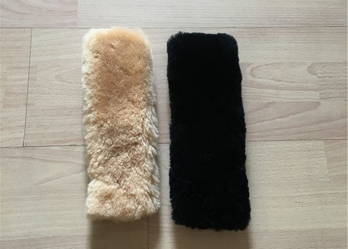 Sicurezza comoda della pelle di pecora della copertura australiana reale nera della cintura di sicurezza per gli adulti