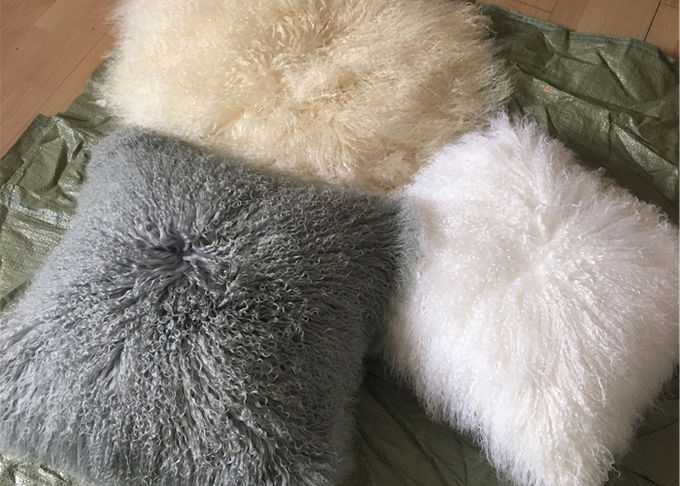 Il cuscino lungo 18" della lana x 18" singola pelliccia parteggiata dell'agnello del cuscino tibetano della pelliccia ha glassato il nero