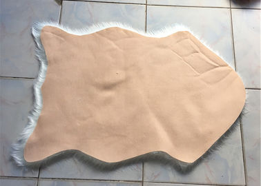 Porcellana Coperta lanuginosa della pelliccia del Faux del salone domestico, coperta di area bianca della pelliccia del Faux di anti slittamento  fornitore