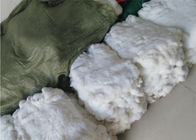 Pelliccia genuina del coniglio dei rivestimenti per il tiro di inverno, cuoii della pelliccia del coniglio di bianco di 22*30cm 