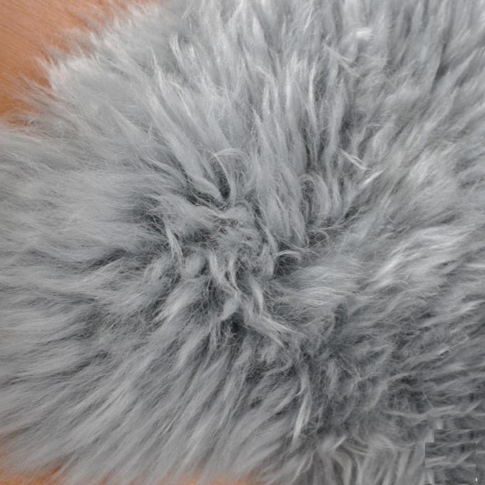 Coperta australiana lunga genuina domestica della pelle di pecora con lana grigio chiaro 60x90cm
