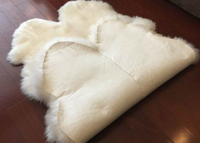 Lane merino lunga della coperta reale bianca decorativa domestica della pelle di pecora forma naturale di 90cm x di 60 